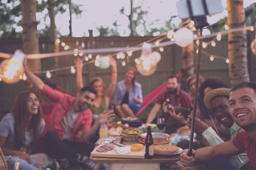 How to Host an Eco-Friendly Party at Home